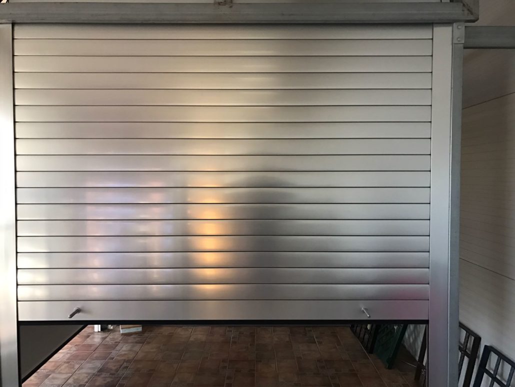 Fotocélulas para puertas de garaje con seguridad